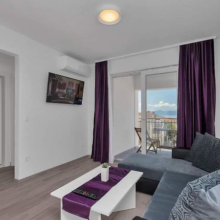 Apartmani Daniela Podgora Exteriér fotografie