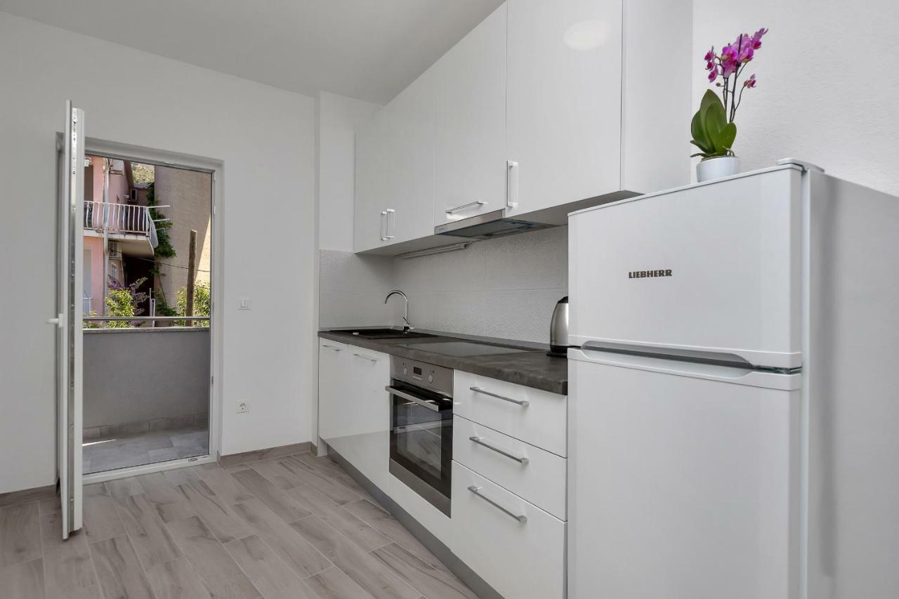 Apartmani Daniela Podgora Exteriér fotografie