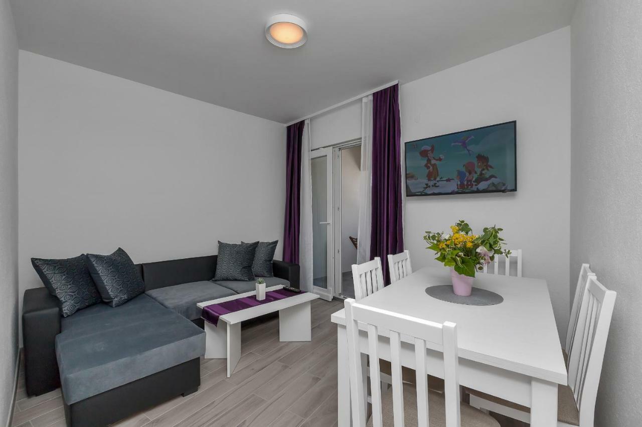 Apartmani Daniela Podgora Exteriér fotografie